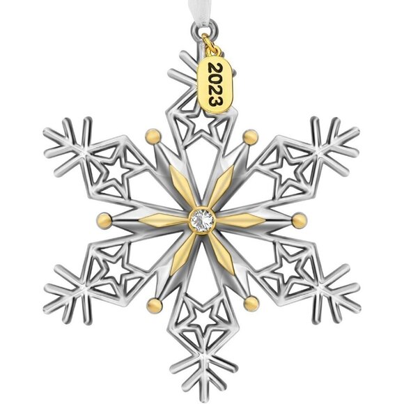 3  Pieces Metallic Snowflake Home Decoration Hanging Pendant - Picture 2 of 8